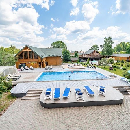 Сосновий Бір スヴィチャス エクステリア 写真
